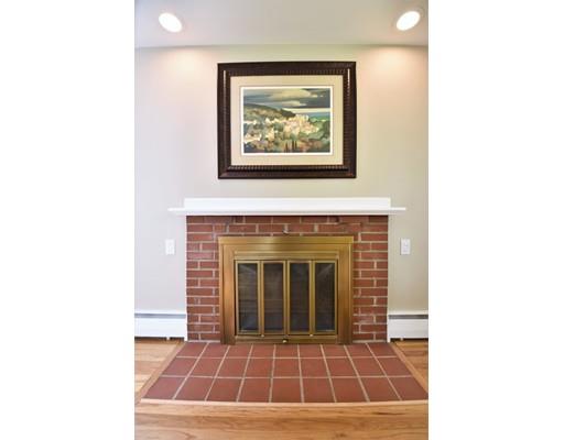 10 Carroll Road Woburn, MA 01801 - Photo 5 of 26