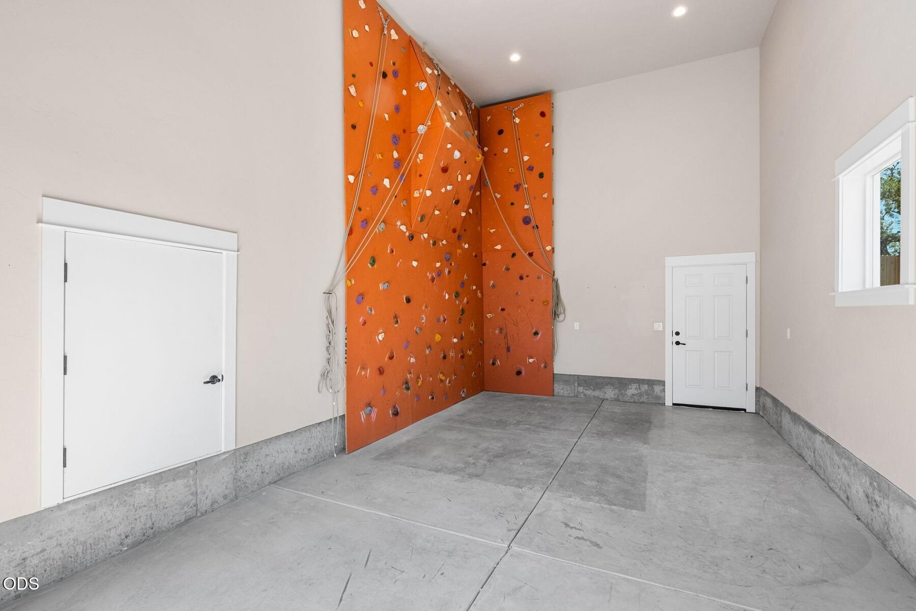 615 Southwest 89th Street Redmond, OR 97756 - Photo 46 of 52