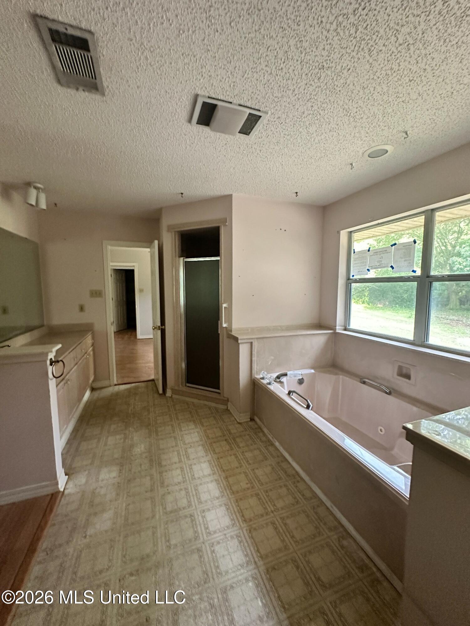 68 Preacher Hill Road Picayune, MS 39466 - Photo 2 of 16 68_Preacher_Hill_02