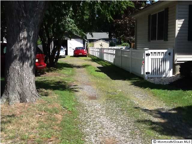 908 Rue Avenue Point Pleasant, NJ 08742 - Photo 3 of 4 Additional Photo
