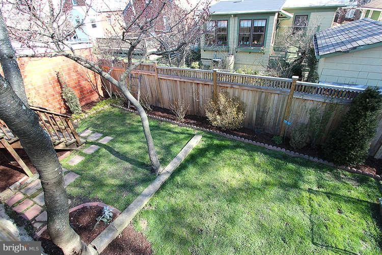 809 Philadelphia Avenue Silver Spring, MD 20910 - Photo 28 of 30 View from deck