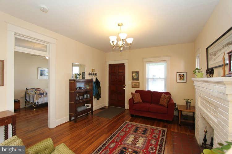 809 Philadelphia Avenue Silver Spring, MD 20910 - Photo 4 of 30 Living Room1