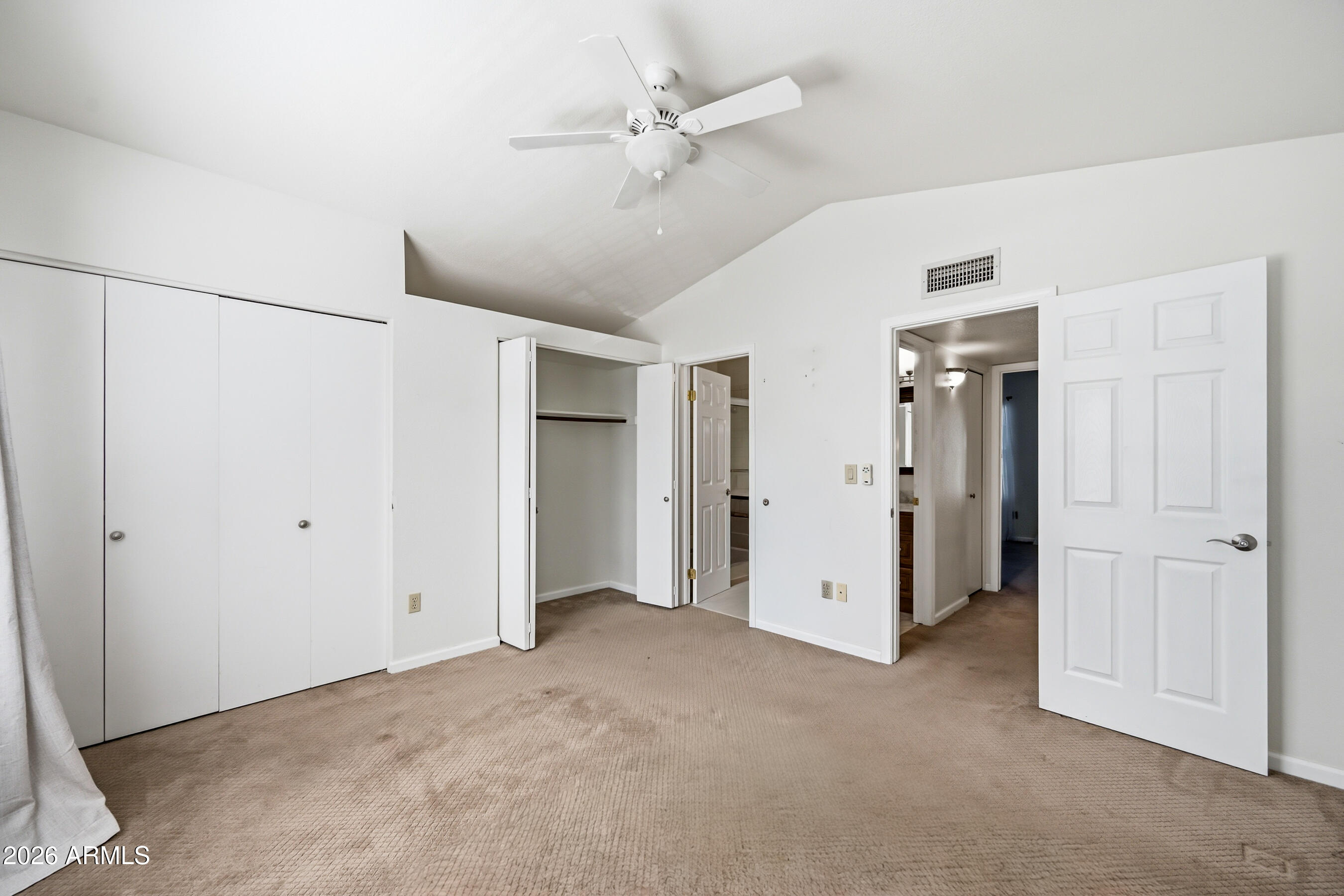 9831 South 48th Way, Unit 5 Phoenix, AZ 85044 - Photo 4 of 17 12-9831S48W5-ocupix-