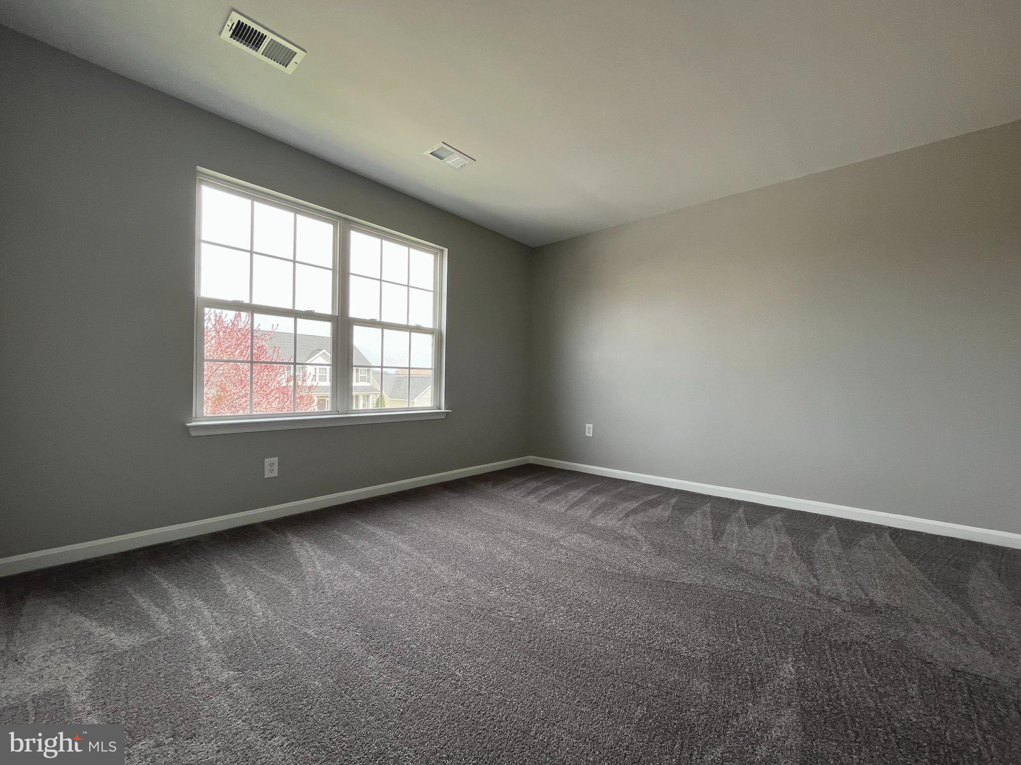 12 Glenbrook Road Ranson, WV 25438 - Photo 29 of 45 Bedroom 3