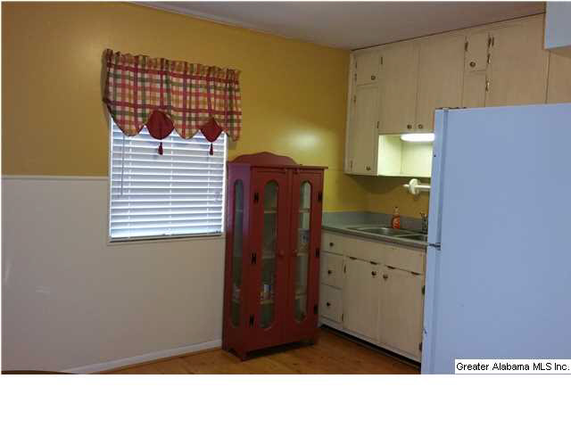 8609 R P Creel Lane Morris, AL 35116 - Photo 4 of 10