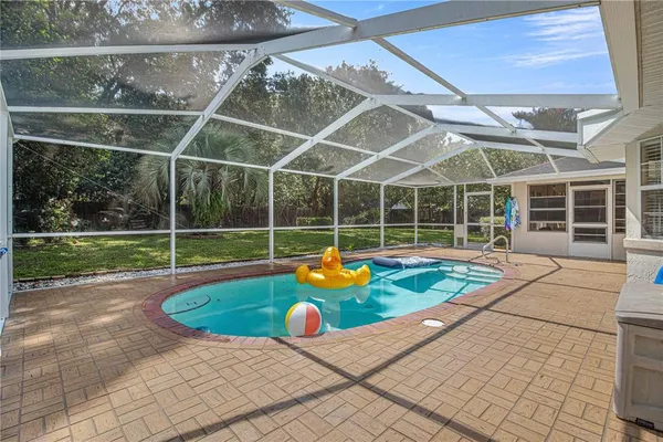 $305,000 | 645 Southeast 56th Avenue, Ocala, FL 34480