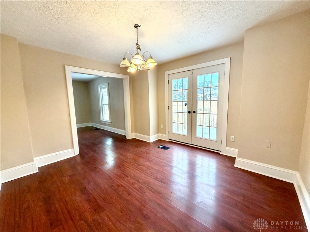 624 Elm Street Springfield, OH 45503 - Photo 7 of 23 Gallery Image 7