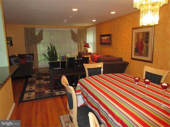 1228 Meinel Road Huntingdon Valley, PA 19006 - Photo 12 of 24 Dining Room