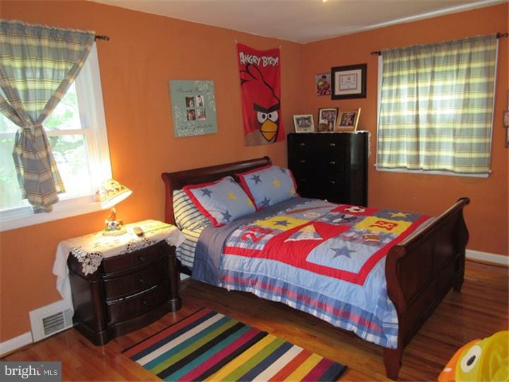 1228 Meinel Road Huntingdon Valley, PA 19006 - Photo 22 of 24 Bedroom 2