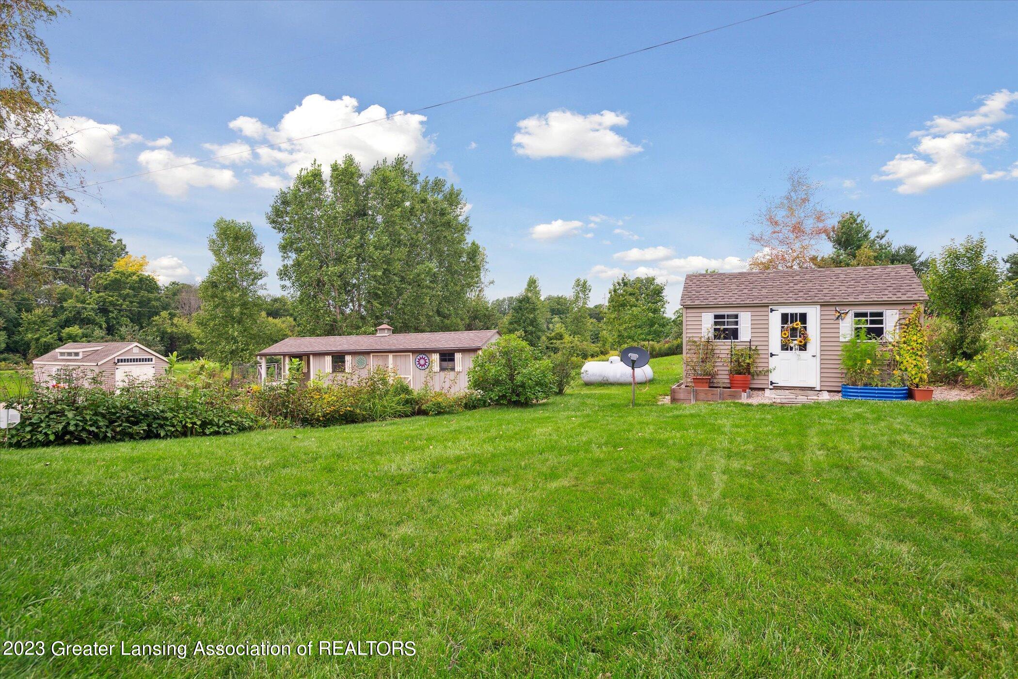 3446 Lehman Road Dewitt, MI 48820 - Photo 45 of 66 45-3446-Lehman-Rd-DeWitt-MI-48820-Window