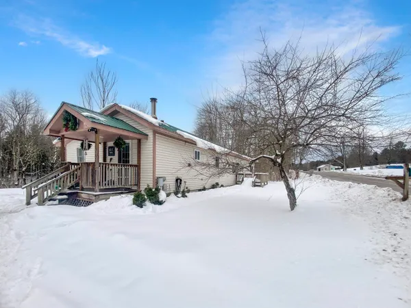$194,000 | 578 Centerville Road, Hyde Park, VT 05655
