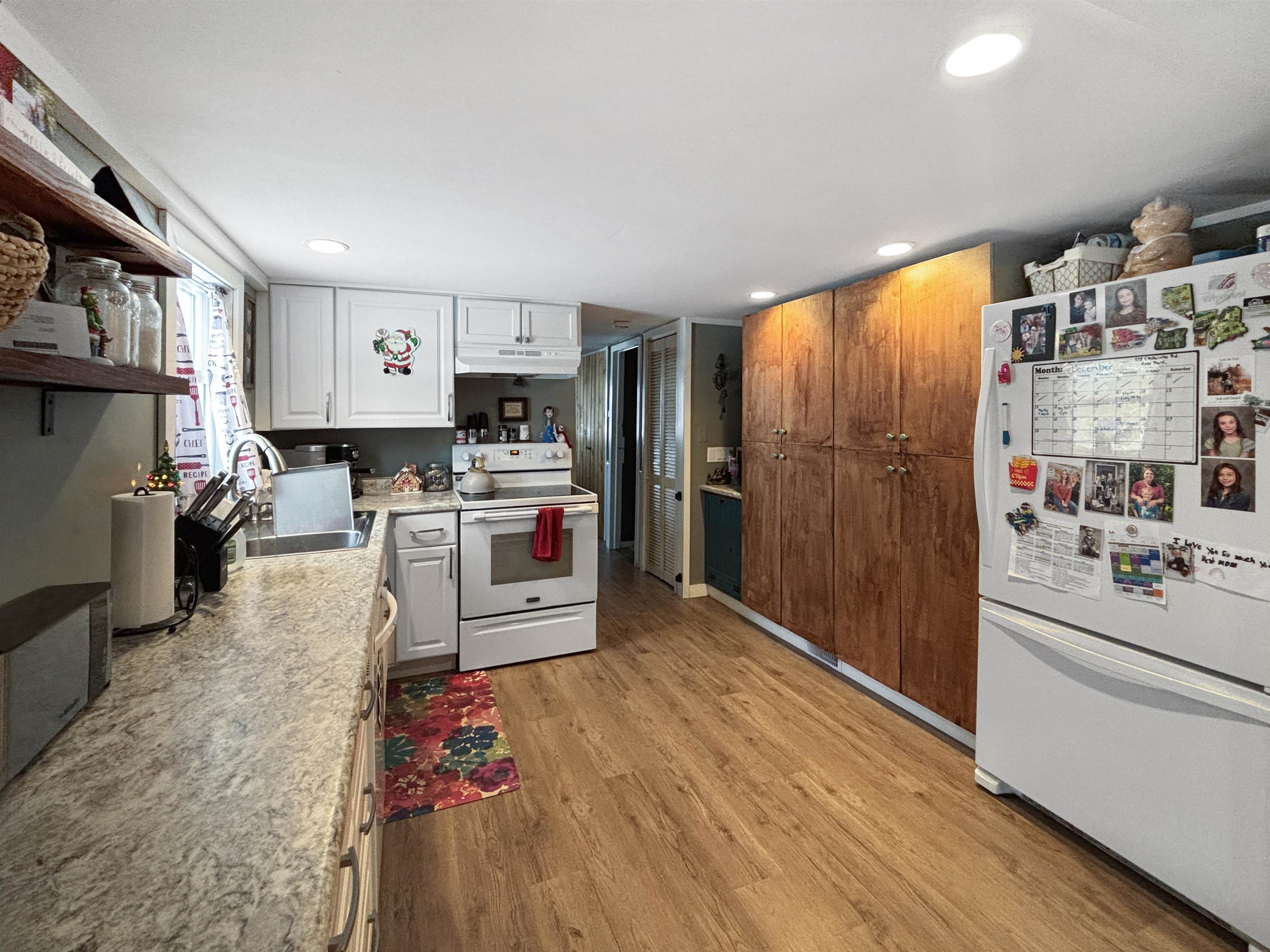 578 Centerville Road Hyde Park, VT 05655 - Photo 4 of 21