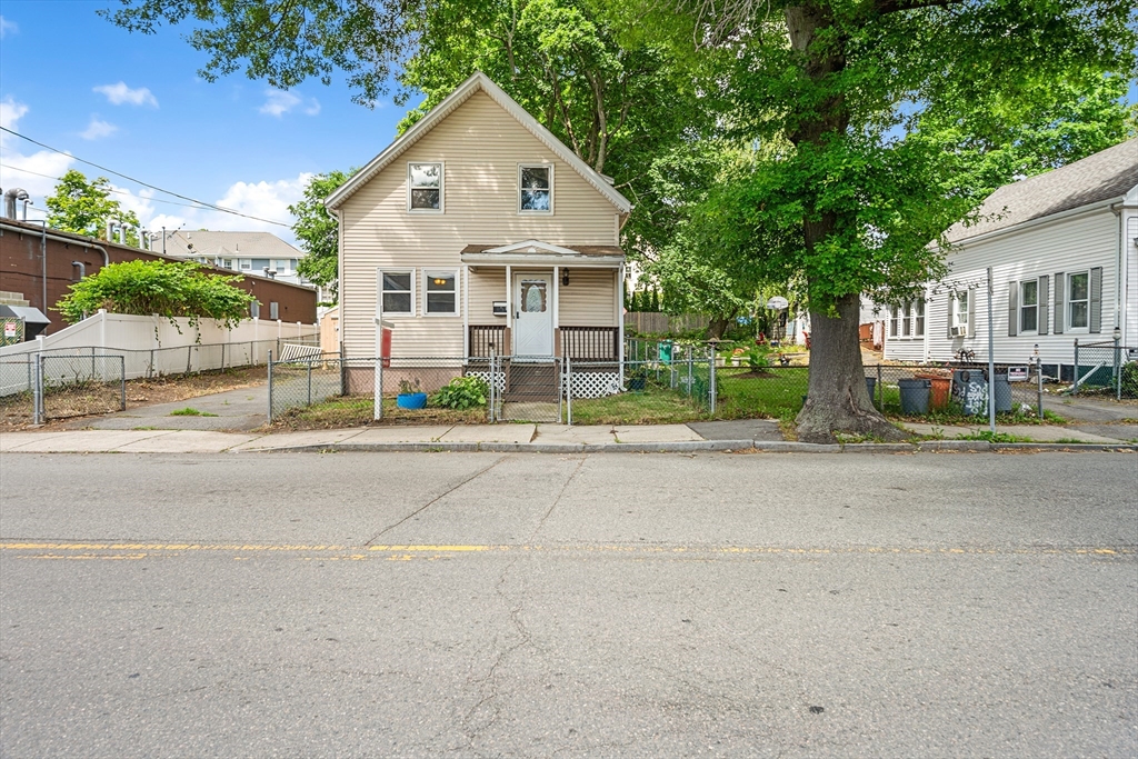 8 Myrtle Street Lynn, MA 01905 - Photo 25 of 36