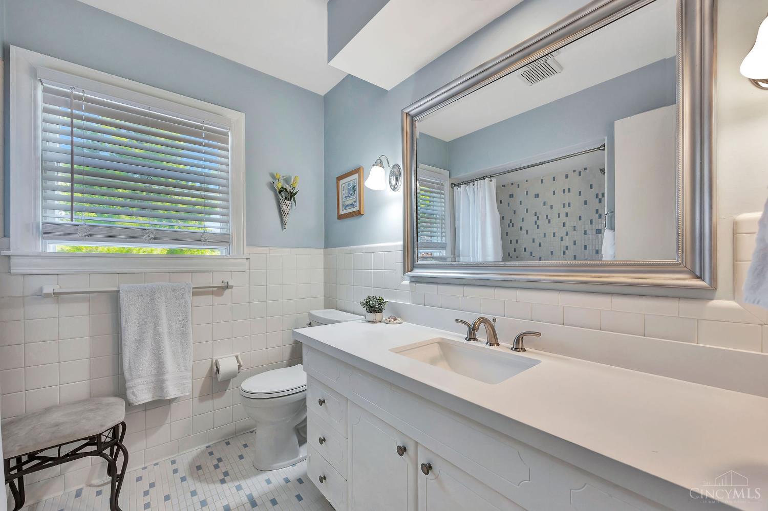 5720 Werk Road Cincinnati, OH 45248 - Photo 22 of 44