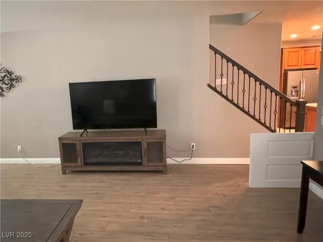 $4,000 | 2732 Port Lewis Avenue, Henderson, NV 89052