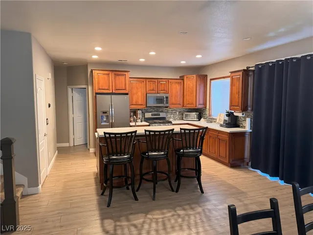 $4,000 | 2732 Port Lewis Avenue, Henderson, NV 89052