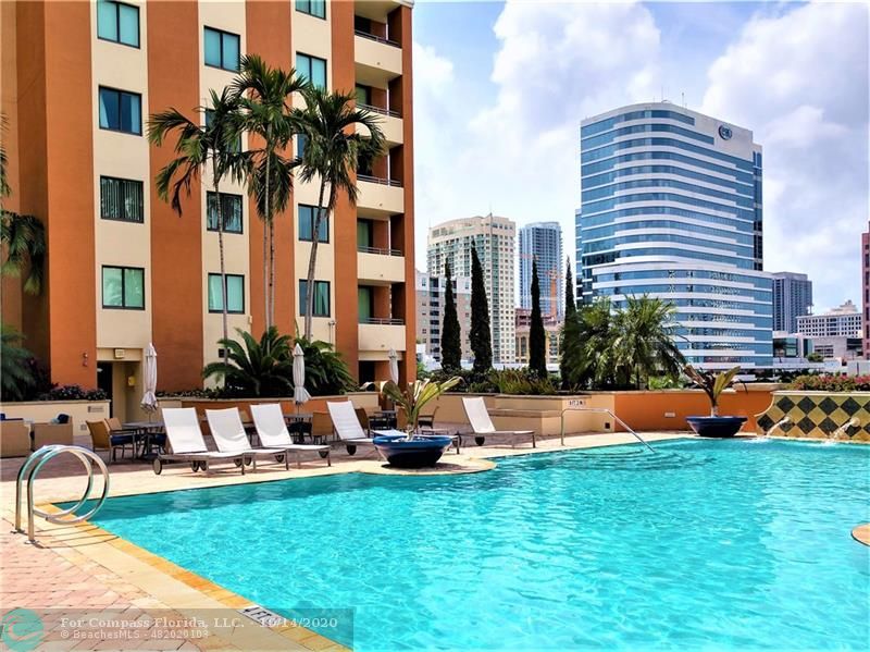 Welcome to The Waverly, a luxury high-rise in the heart of Fort Lauderdale. The breathtaking and expansive Pool area with western views and abundant sunshine.