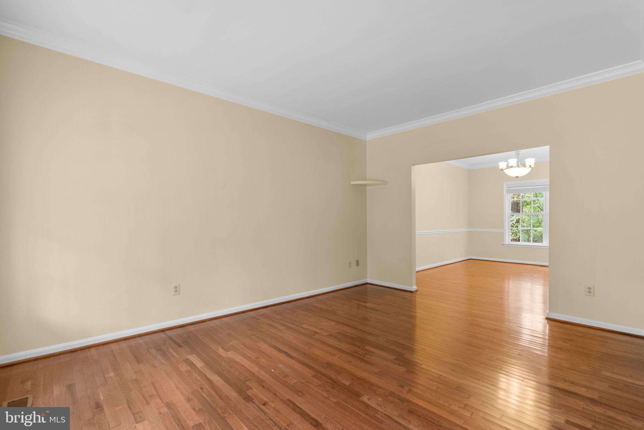 9712 Old Annapolis Road Ellicott City, MD 21042 - Photo 6 of 60 Living Room