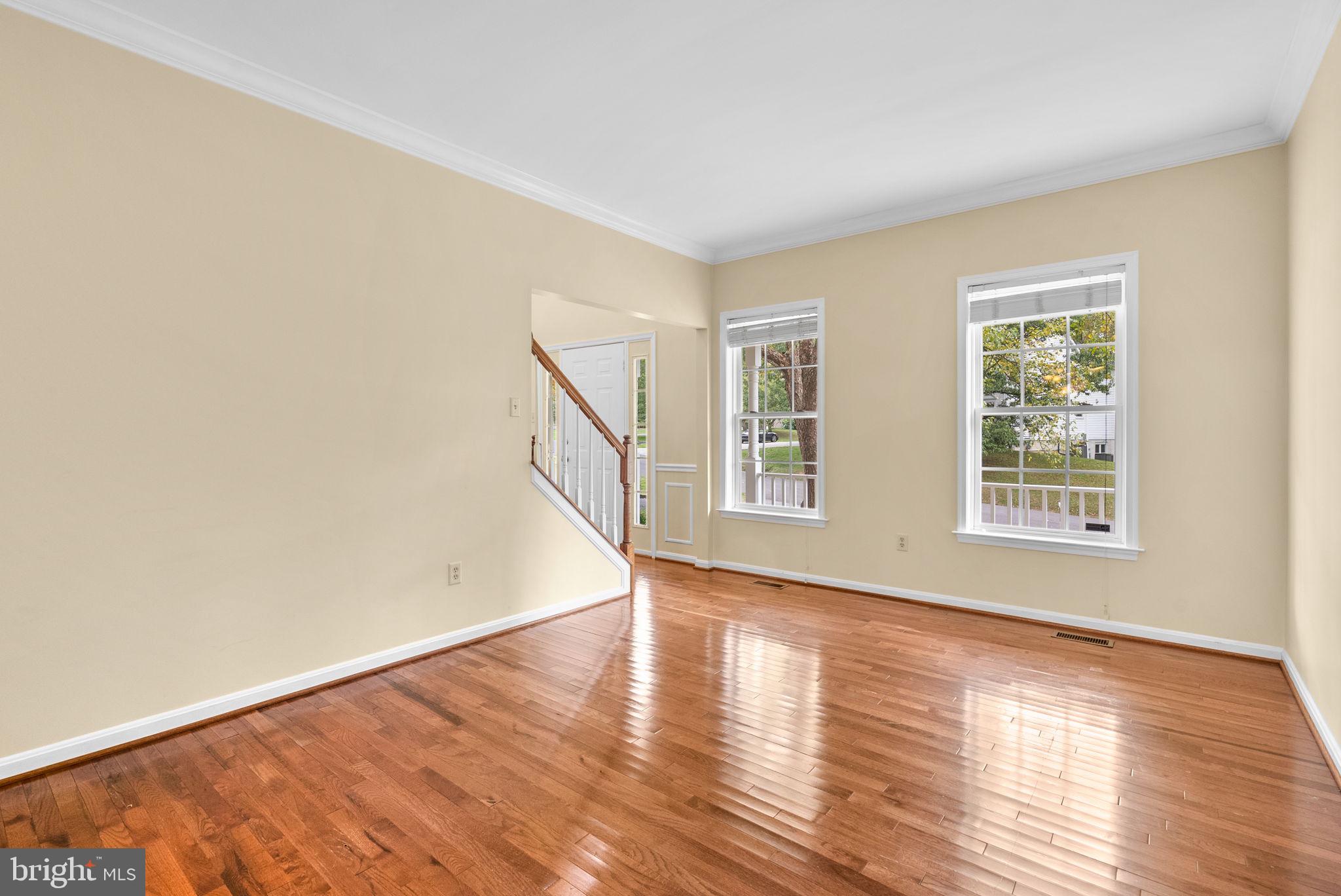 9712 Old Annapolis Road Ellicott City, MD 21042 - Photo 8 of 60 Living Room