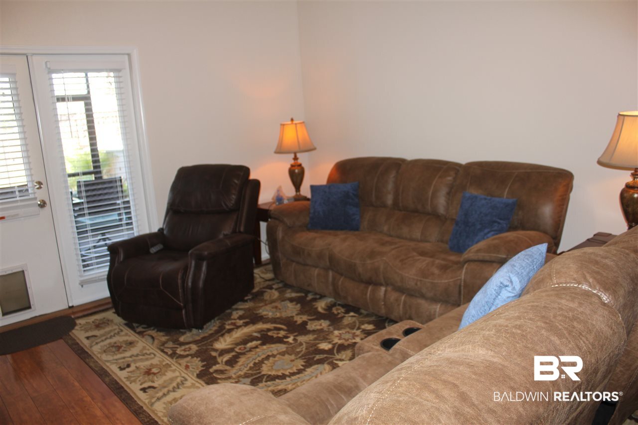 1699 Abbey Loop Foley, AL 36535 - Photo 2 of 19