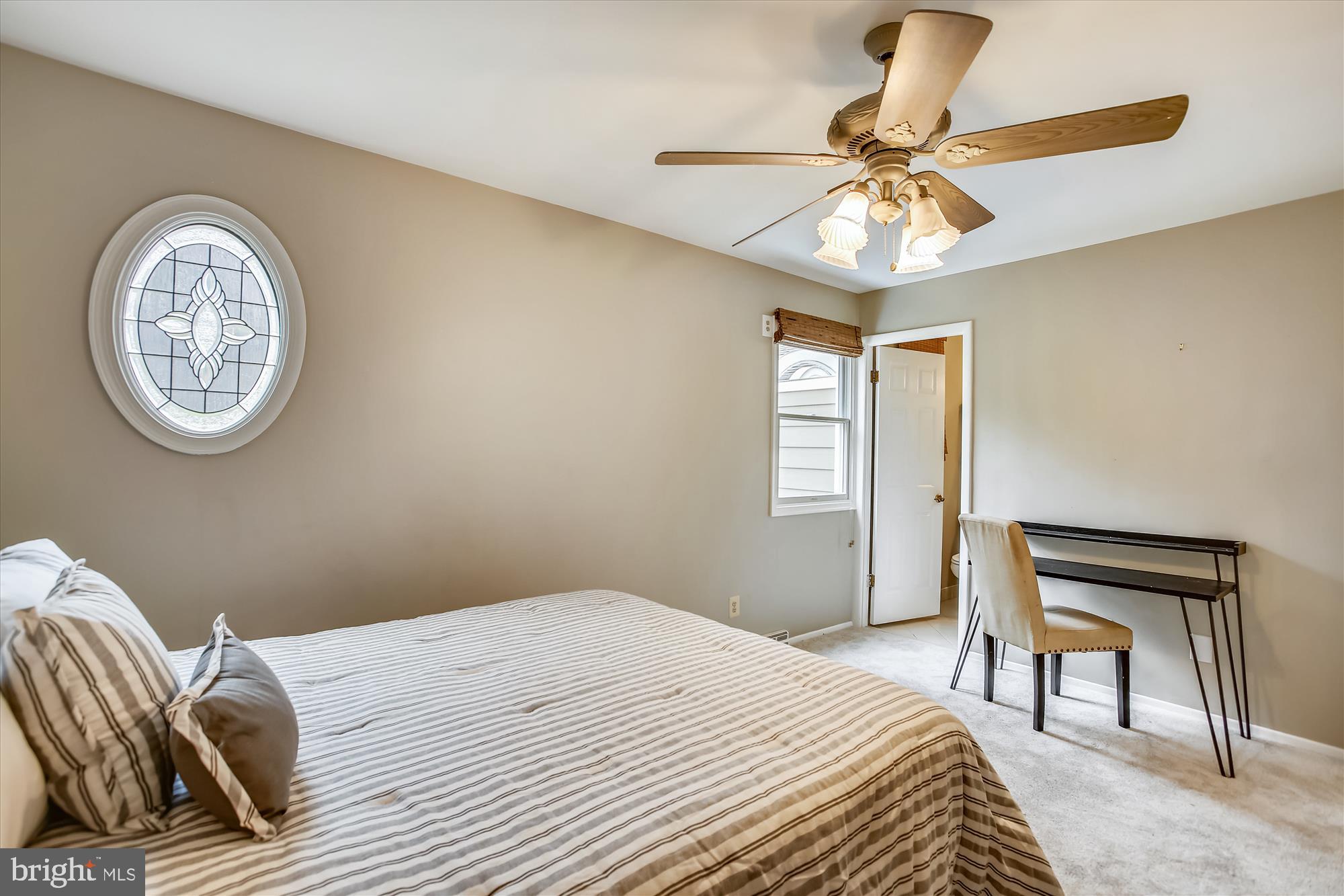 502 Walker Road Great Falls, VA 22066 - Photo 36 of 92 Gallery Image 36
