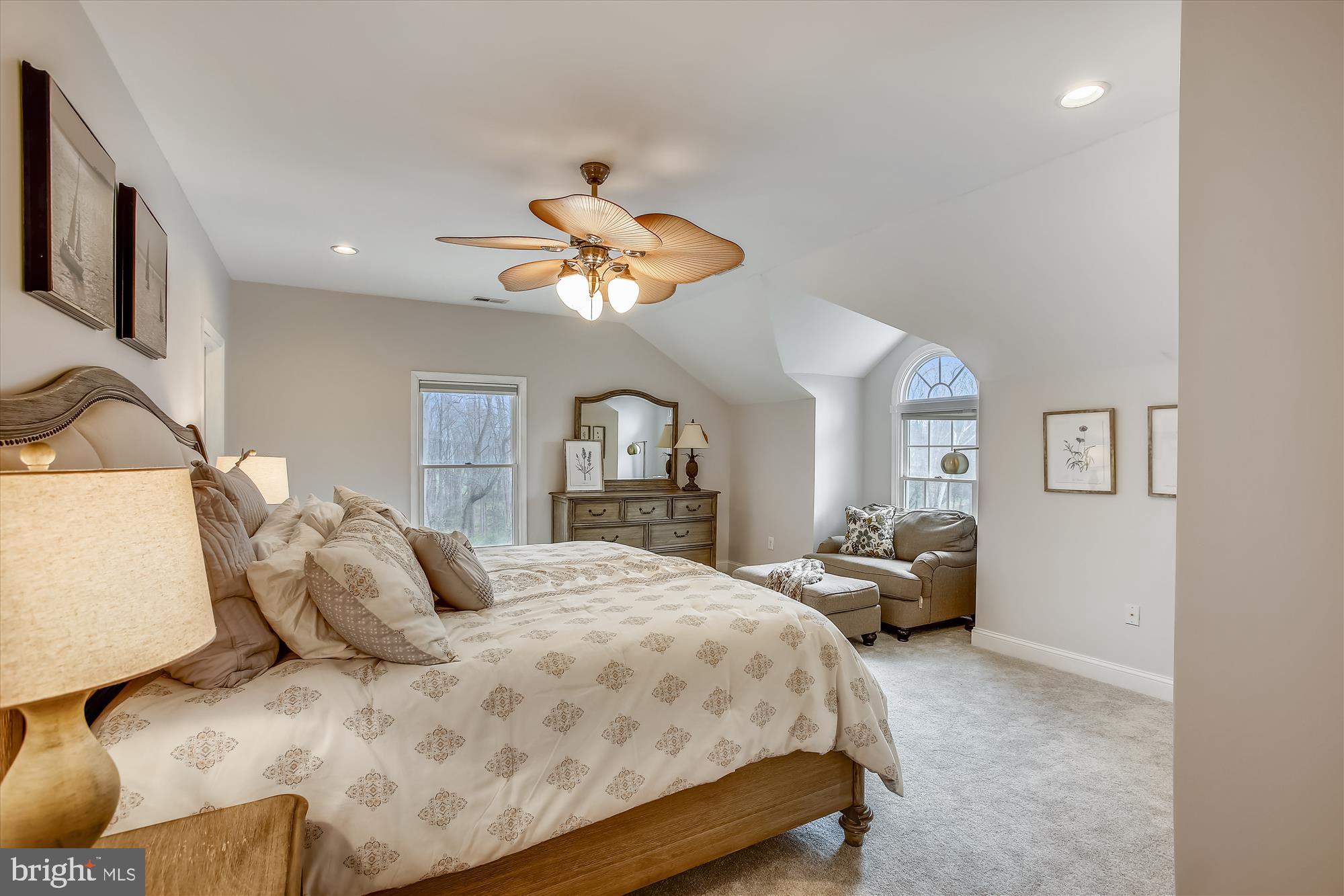 502 Walker Road Great Falls, VA 22066 - Photo 43 of 92 Gallery Image 43