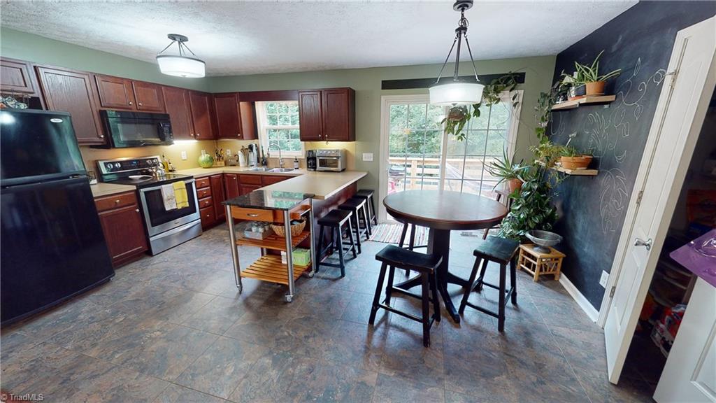 215 Page Farm Road Mount Airy, NC 27030 - Photo 8 of 30 Gallery Image 8
