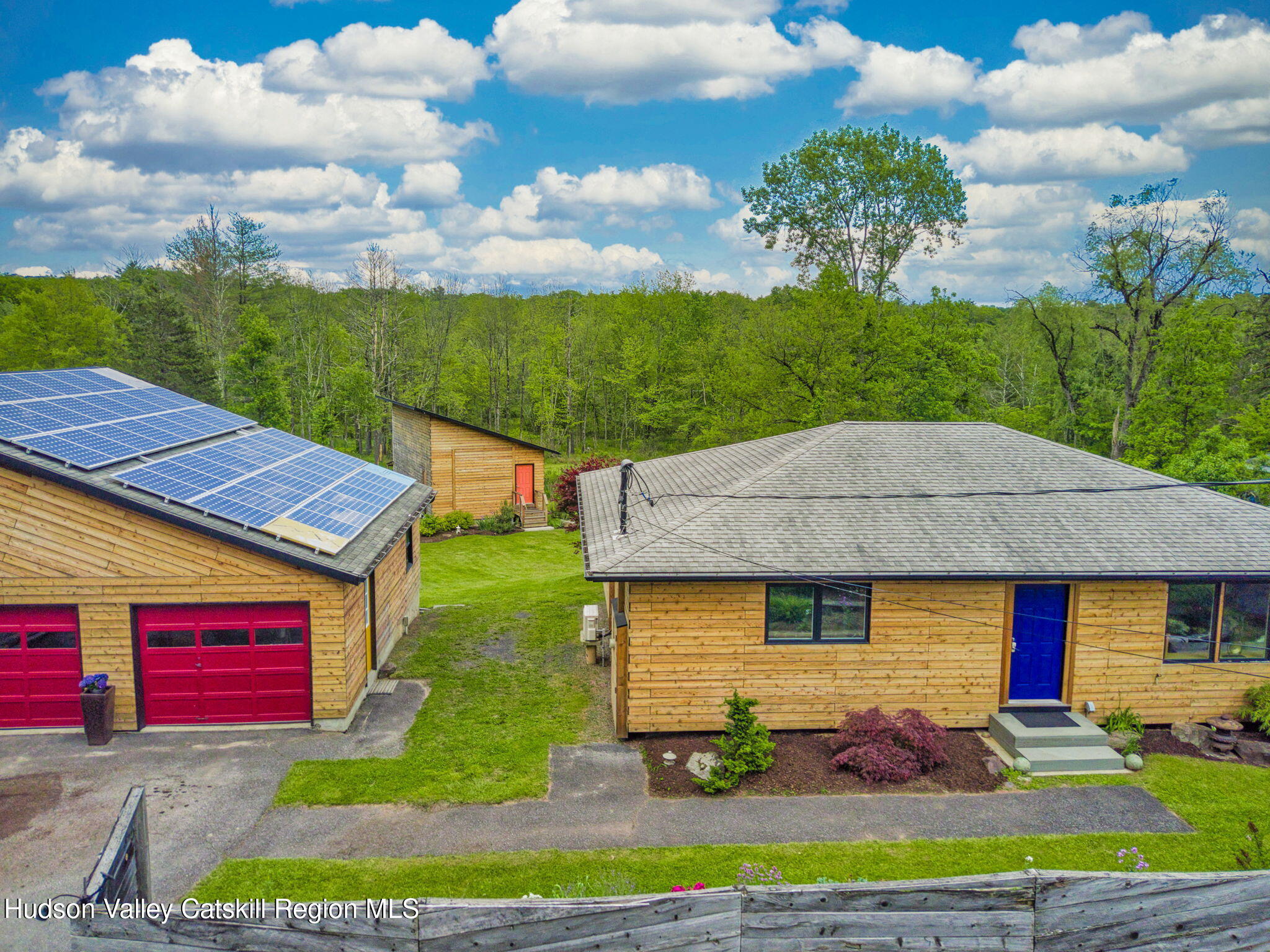 10 Harry Wells Road Saugerties, NY 12477 - Photo 4 of 58 a front view of a house with garden