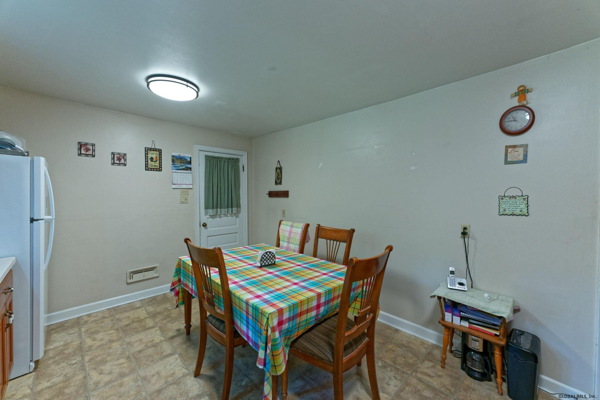 44 South Westcott Road Rotterdam, NY 12306 - Photo 11 of 32 Photo 11