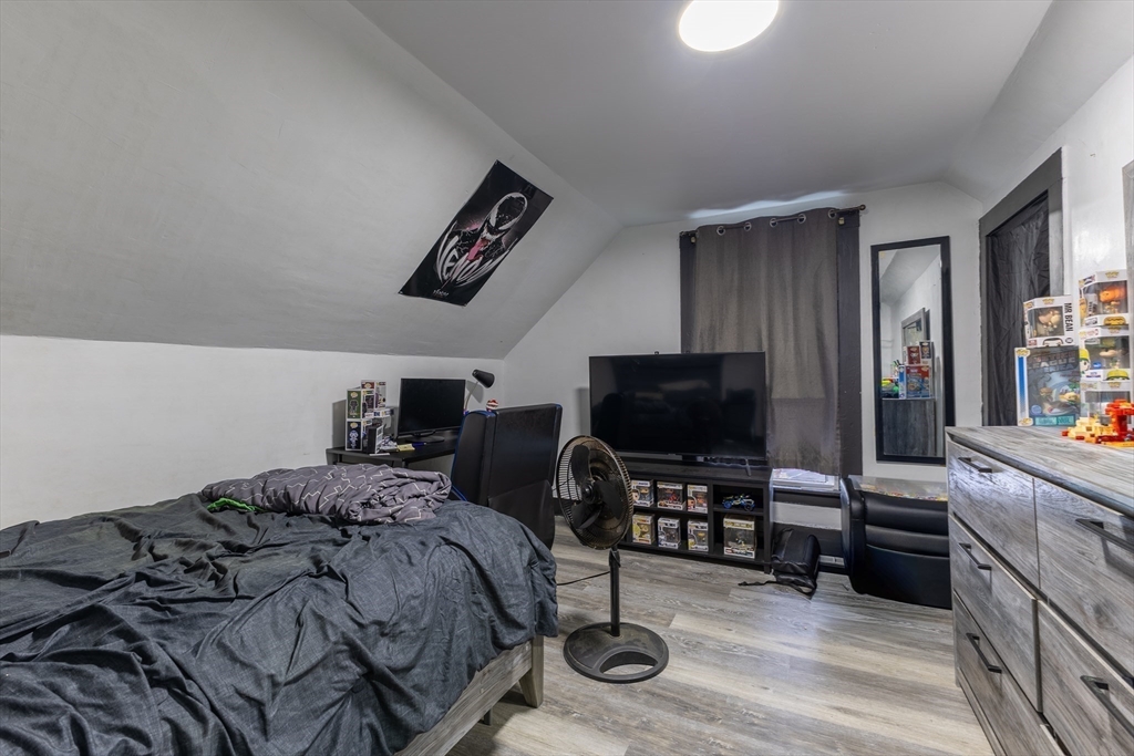 34 High Street Hudson, MA 01749 - Photo 13 of 17 Gallery Image 13