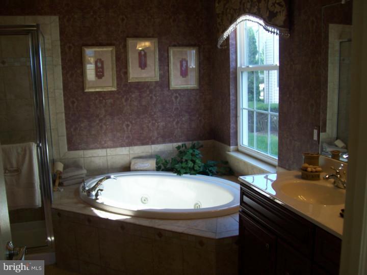 201 Hulnick Road Coatesville, PA 19320 - Photo 8 of 16 Master Bathroom