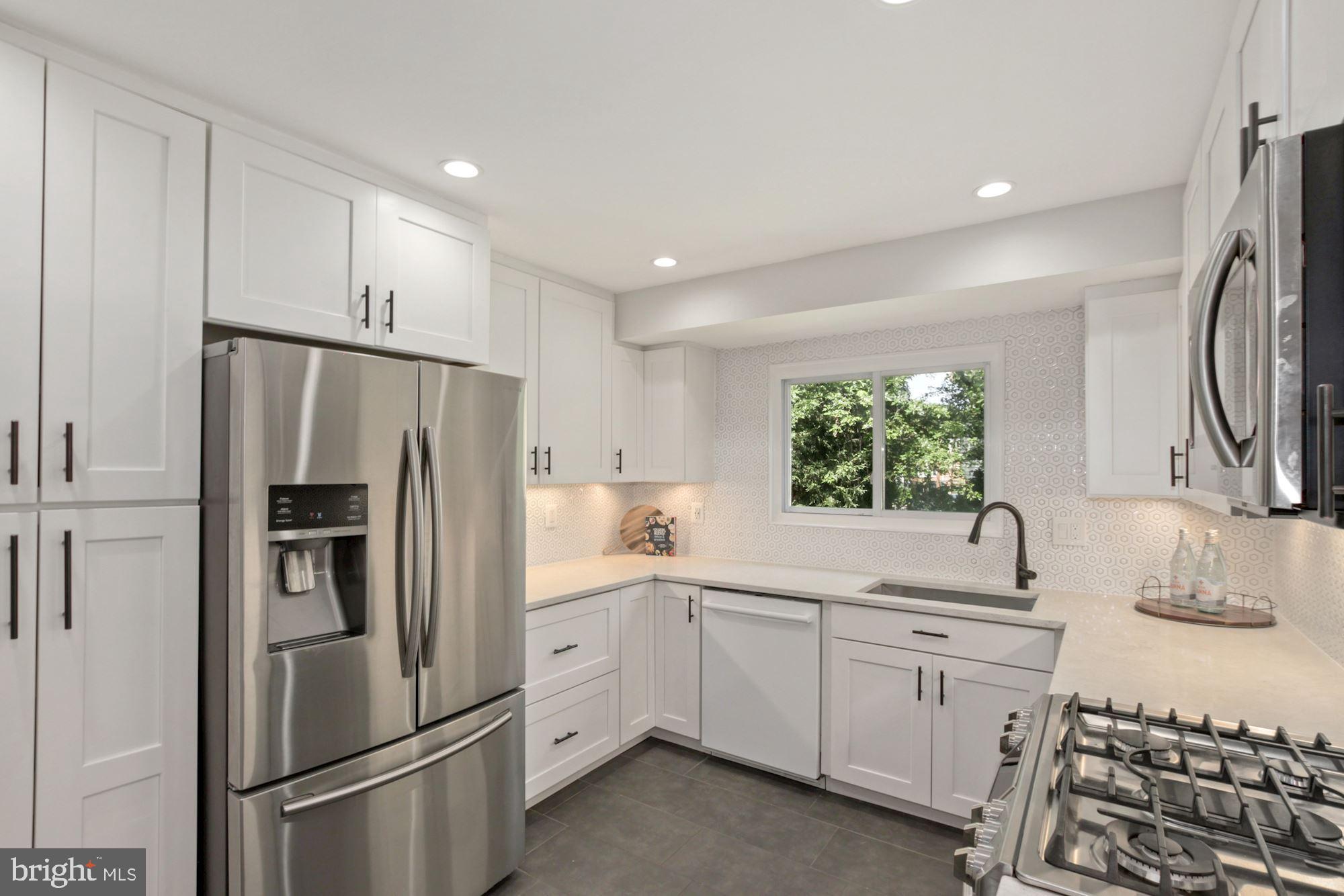 407 Hannes Street Silver Spring, MD 20901 - Photo 16 of 31 Fully renovated kitchen