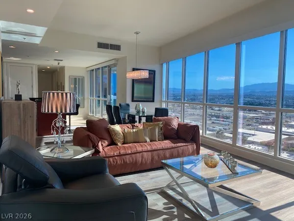 $4,450 | 4575 Dean Martin Drive, Unit 2208, Las Vegas, NV 89103