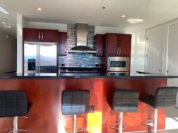 $4,450 | 4575 Dean Martin Drive, Unit 2208, Las Vegas, NV 89103