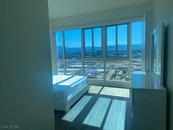 $4,450 | 4575 Dean Martin Drive, Unit 2208, Las Vegas, NV 89103