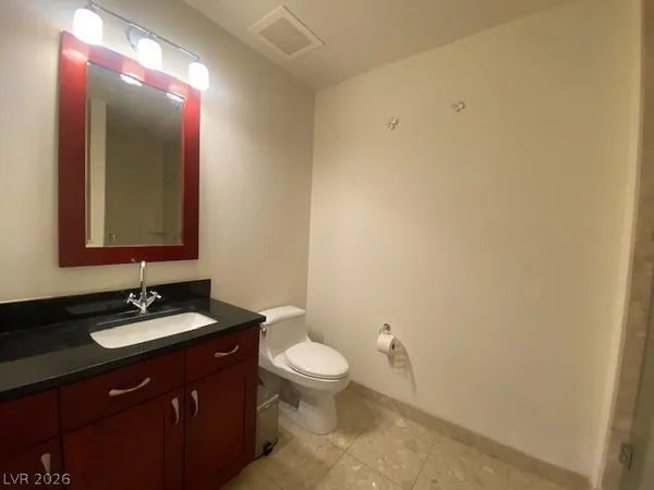 $4,450 | 4575 Dean Martin Drive, Unit 2208, Las Vegas, NV 89103
