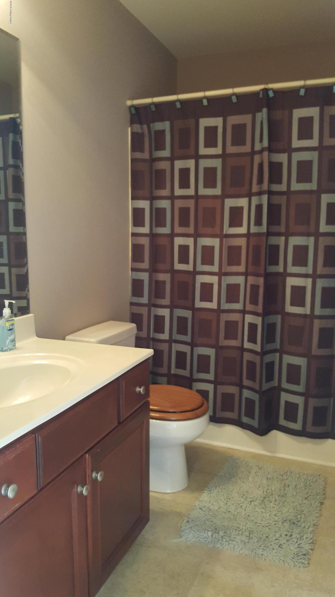 570 Cedar Run Road Pendleton, KY 40055 - Photo 34 of 49 Full guest bathroom