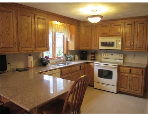 46 Greenfield Road Cumberland, RI 02864 - Photo 3 of 12 Kitchen.