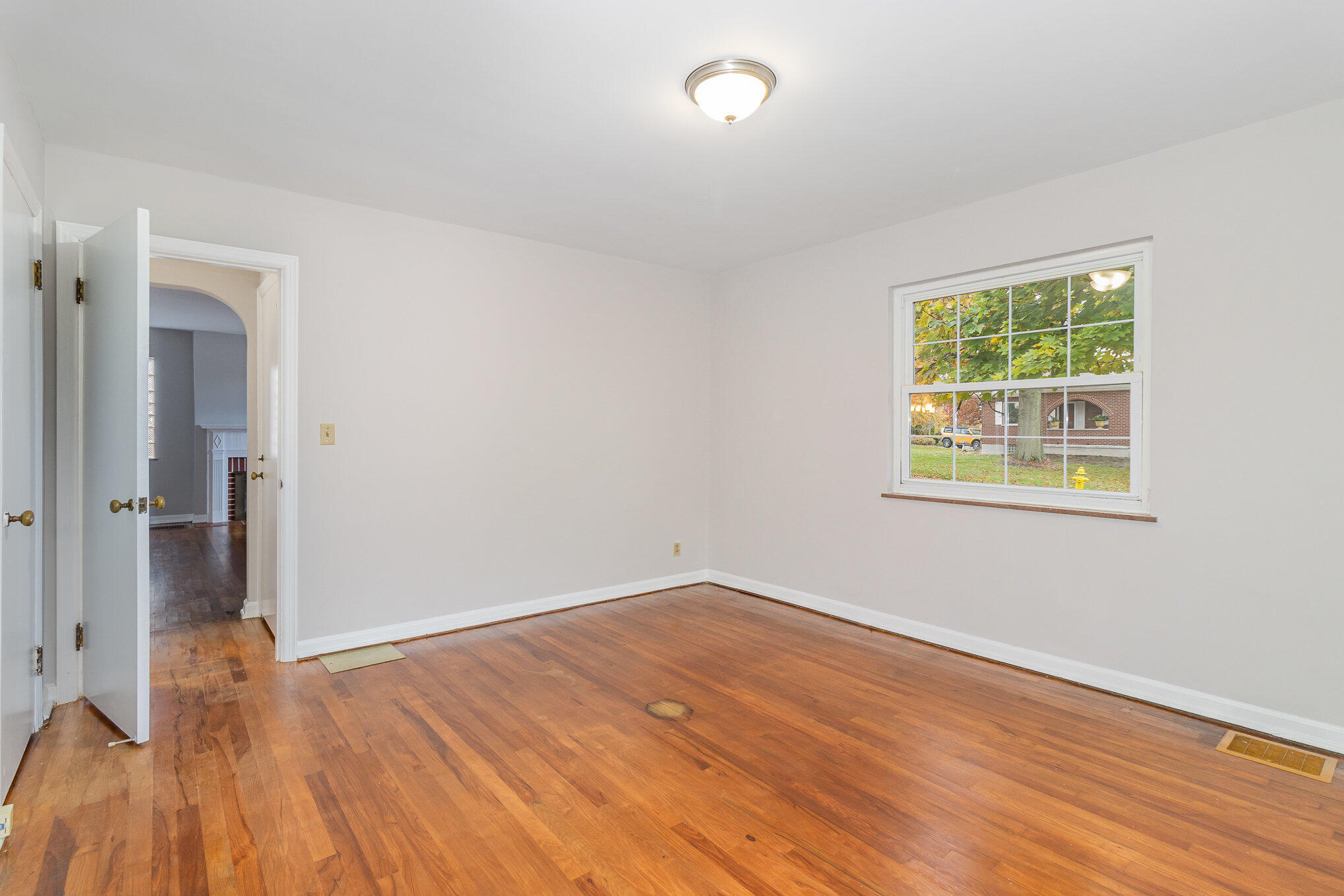 64 Orphanage Road Fort Mitchell, KY 41017 - Photo 8 of 17