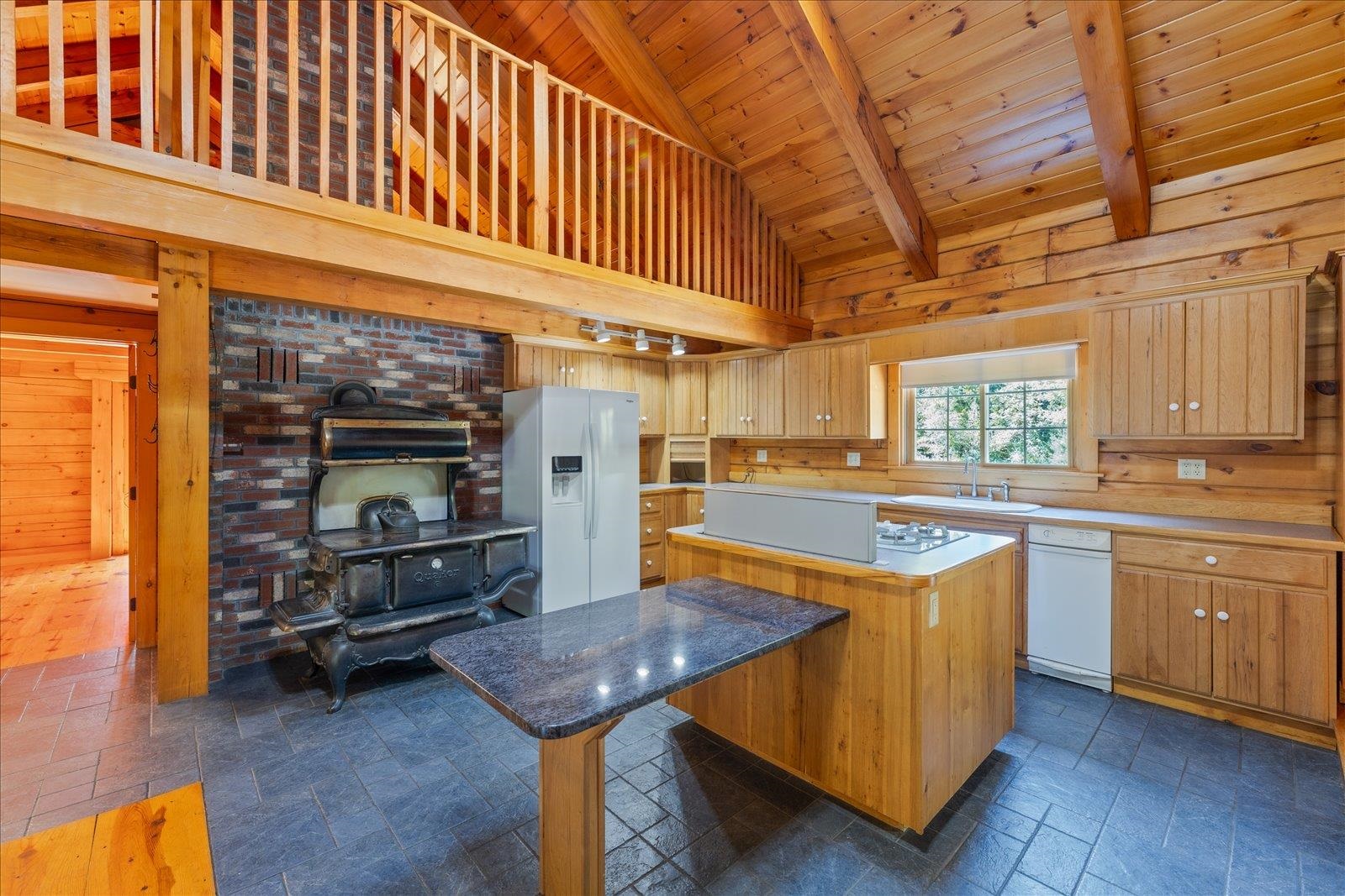 196 Whitcomb Road Swanzey, NH 03446 - Photo 11 of 43