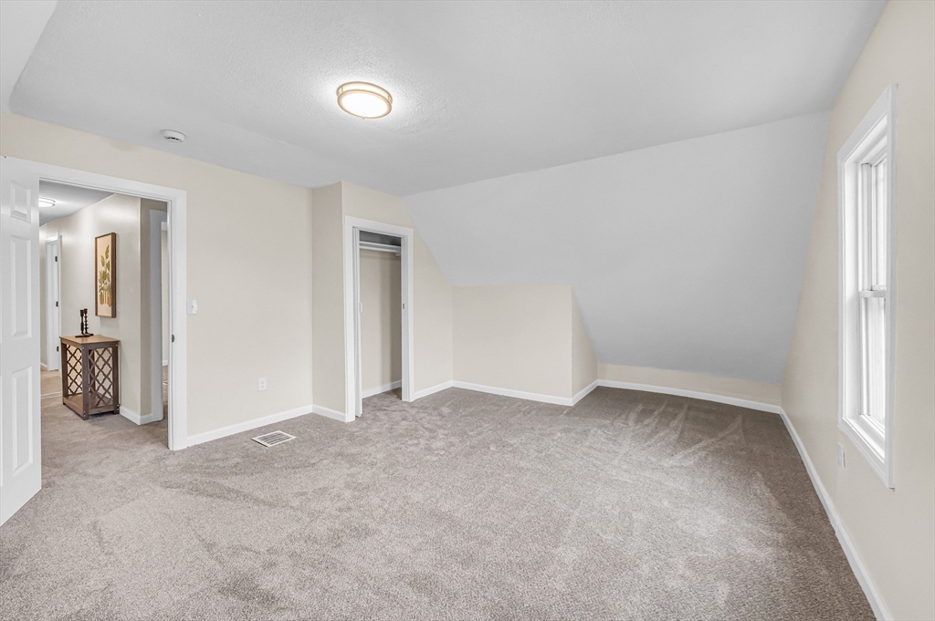 342 Wilbraham Road Springfield, MA 01109 - Photo 24 of 38 Gallery Image 24