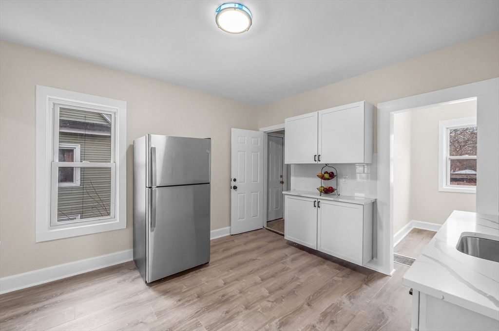 342 Wilbraham Road Springfield, MA 01109 - Photo 8 of 38 Gallery Image 8