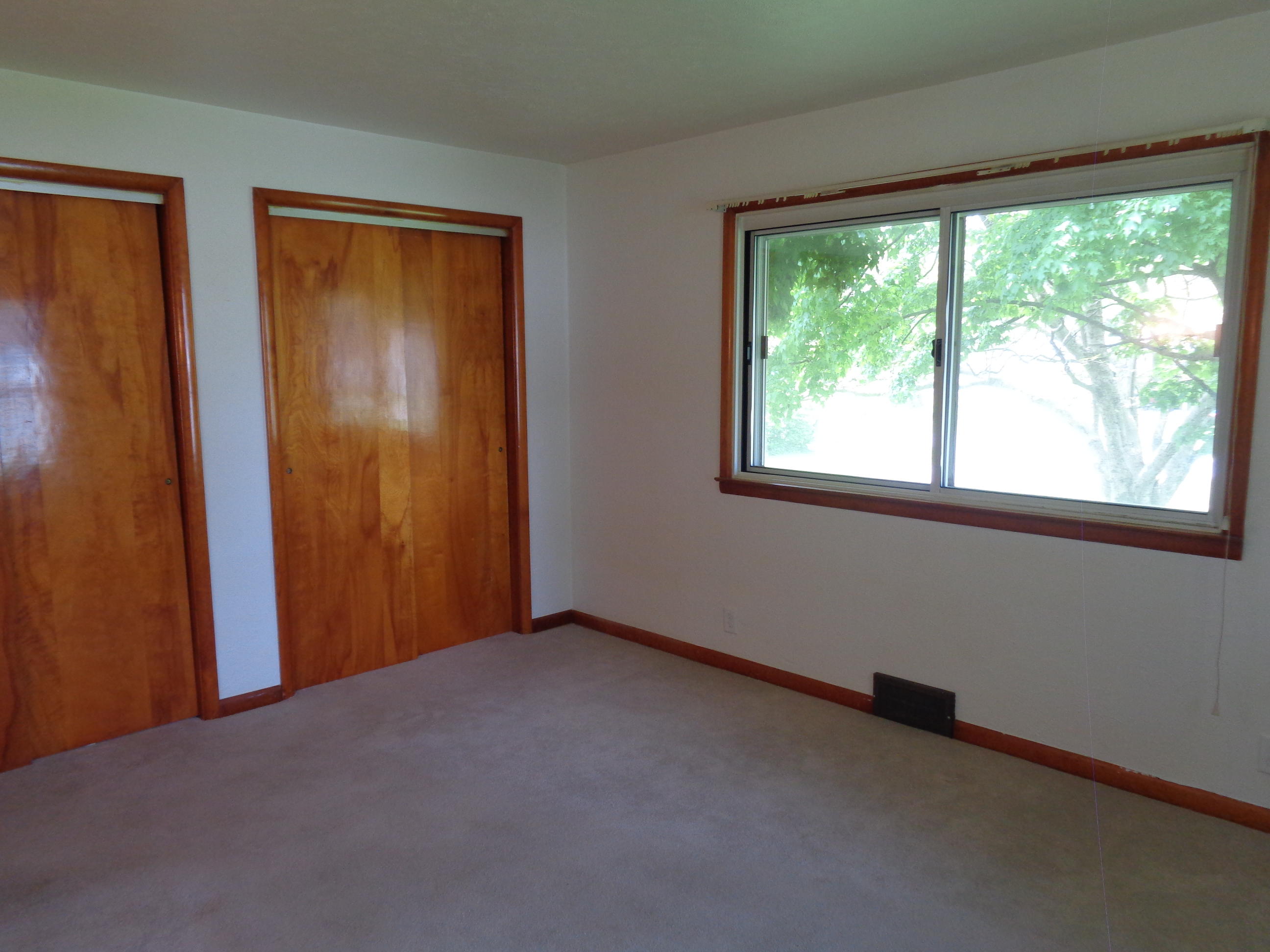 2424 Cottingham Road North Springfield, OH 45502 - Photo 11 of 29