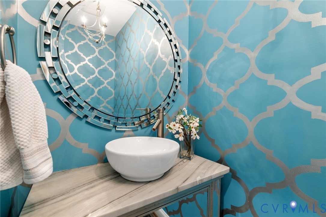 119 Countryside Lane Henrico, VA 23229 - Photo 13 of 76 a view of a dining area with furniture and wooden floor