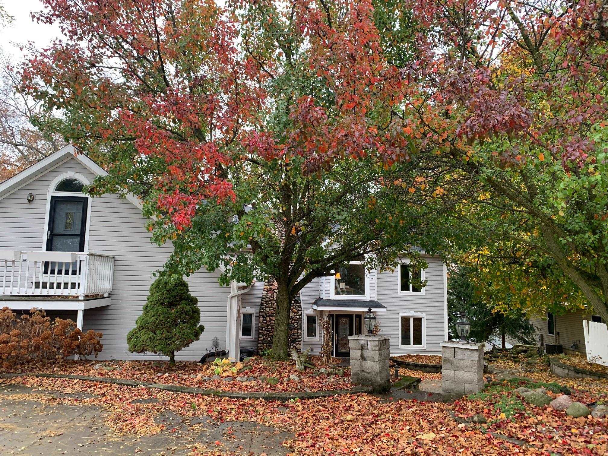 660 Spring Beach Road Rome City, IN 46784 - Photo 5 of 7