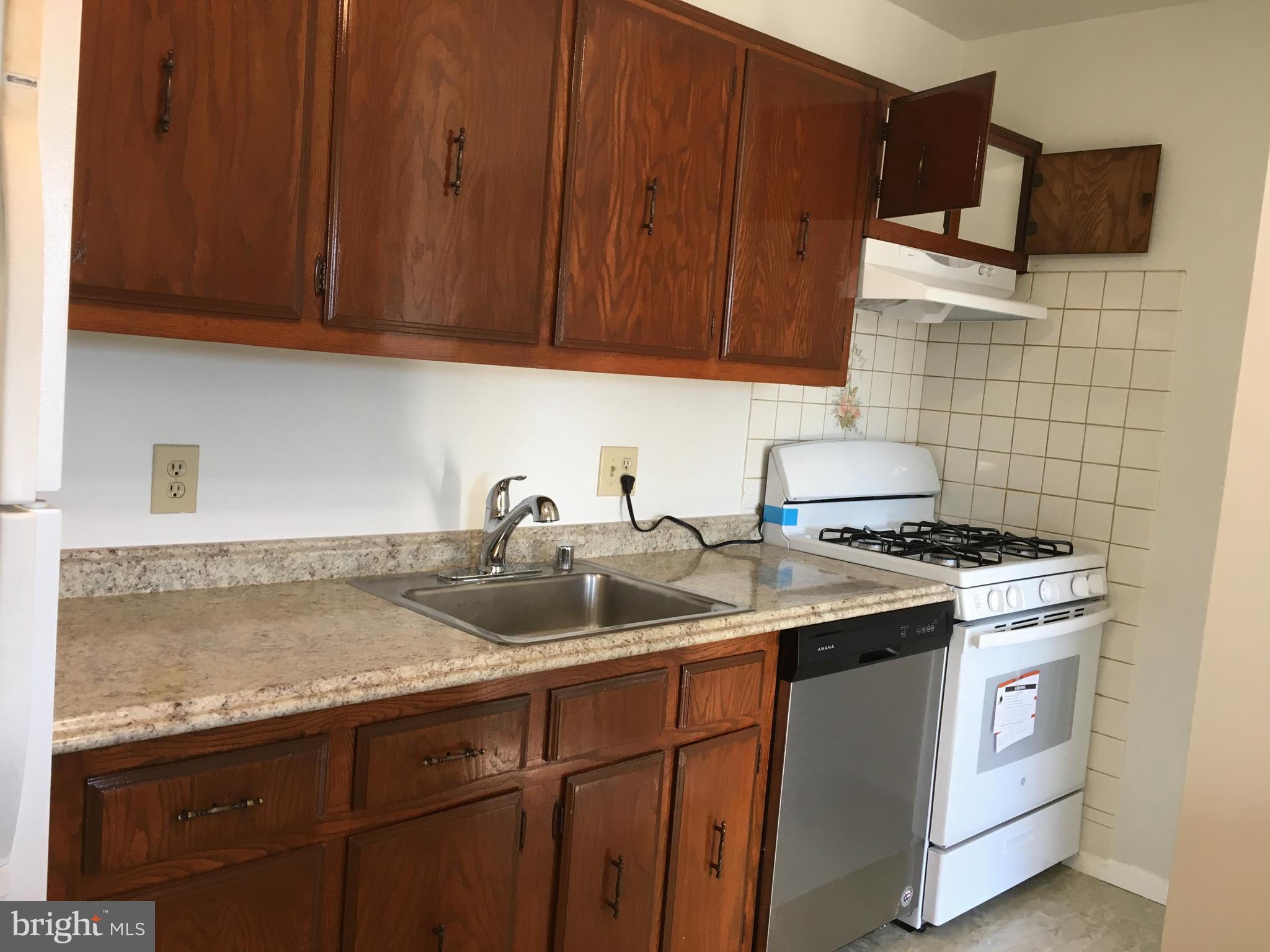 3802 Bel Pre Road, Unit 1327 Silver Spring, MD 20906 - Photo 11 of 26 Kitchen