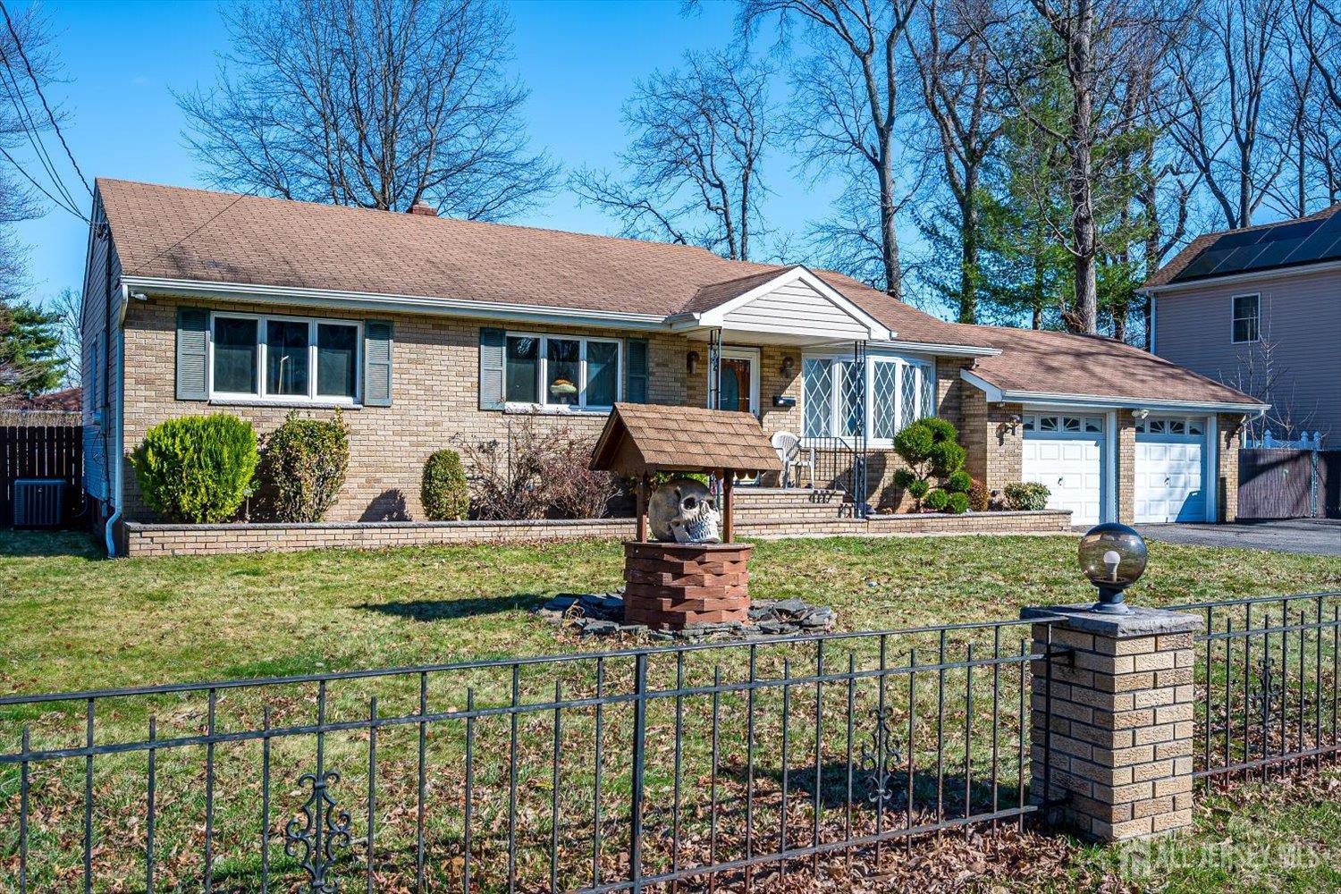 244 West Prescott Avenue Edison, NJ 08820 - Photo 2 of 42