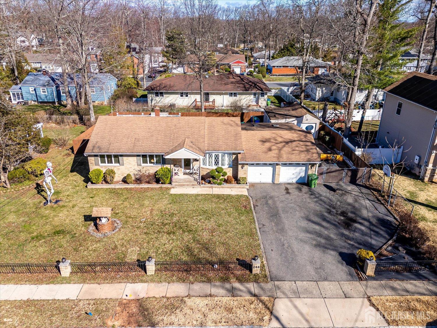 244 West Prescott Avenue Edison, NJ 08820 - Photo 5 of 42
