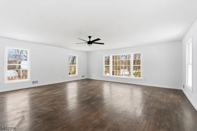 $699,000 | 6 House Wren Road, Hackettstown, NJ 07840