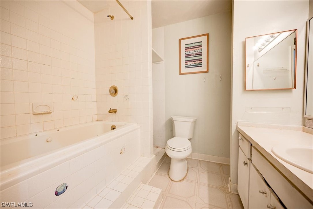 1201 St Clair Shores Road Naples, FL 34104 - Photo 33 of 43